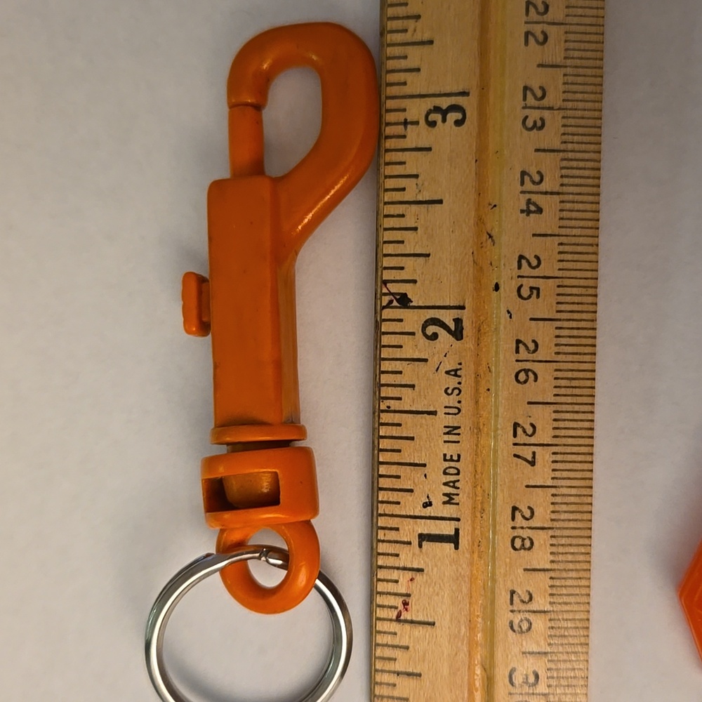 Assorted Keychains and Lanyards - Picture 6 of 8